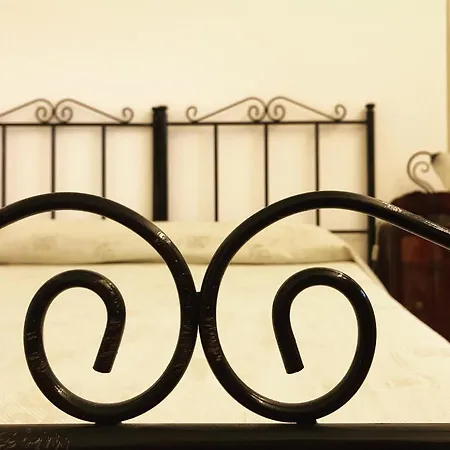 Castello Vecchio Bed & Breakfast