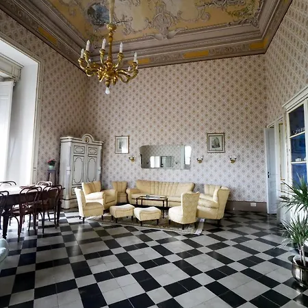 Castello Vecchio Frühstückspension 3*